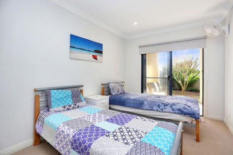 Mariners Mark 1 - Accommodation Perth 2