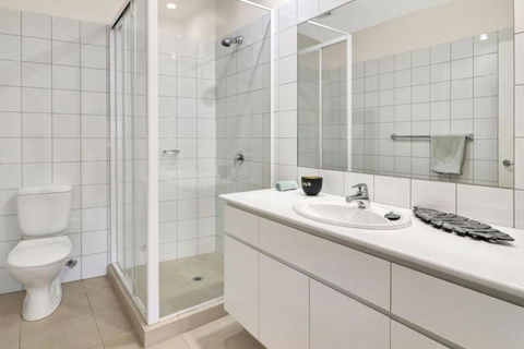 Mark II 2 West - Accommodation Perth 2