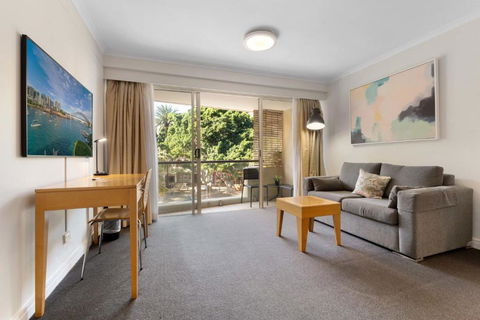 Marvelous Manly - Accommodation Perth 0