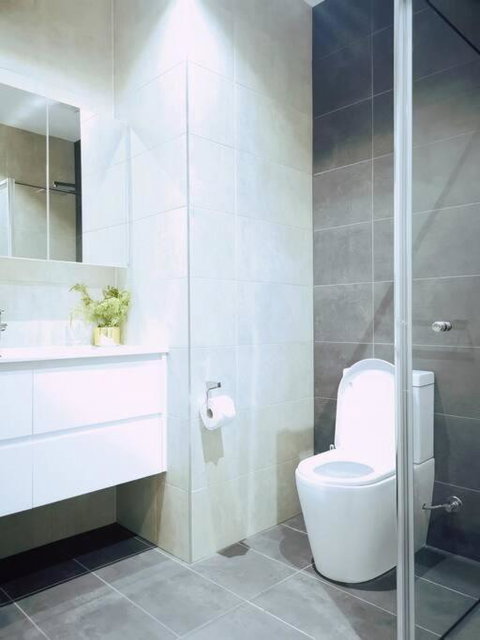 Melbourne Airport Area 3Bedroom House Strathmore Heights - Accommodation Perth 3