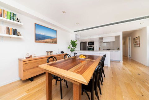 Melbourne Penthouse Apartment A Walk To Brighton Beach - Accommodation Perth 3