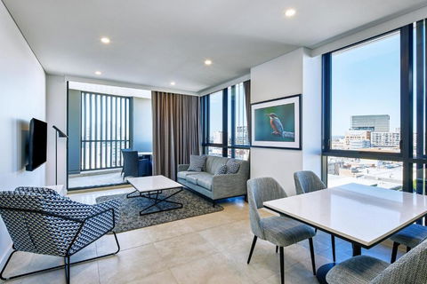 Meriton Suites Liverpool - Accommodation Perth 1