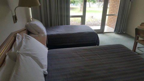 Moe Parklands Motel - Accommodation Perth 1