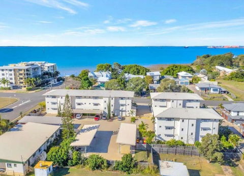 Modern Beach Apartment - Accommodation Perth 0
