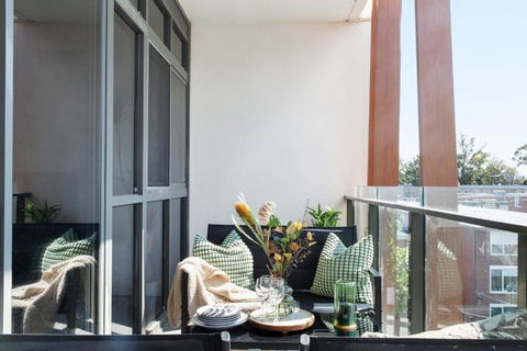 Modern Elegance Caulfield North - Perth Resorts 3