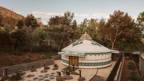 Mongolian Crafted Yurt With Private Spa And Spectacular Views - Accommodation Perth 0