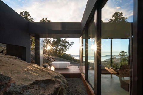 Mountain Top Snug, Studio Itas - Perth Resorts 1