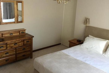 Murdoch Station Bed & Breakfast with Perth Resorts