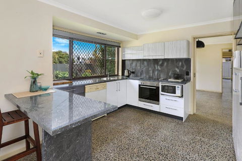 NAROO7- PRIME, CENTRE OF MOOLOOLABA LOCATION - Accommodation Perth 1