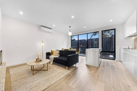 Ned-2B2B-Effortless Bayside Living-Brighton East - Accommodation Perth 0