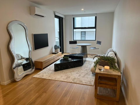 NEW BOUTIQUE 1bd Apt - Accommodation Perth 0