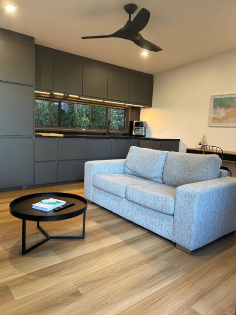 New - Our Treehouse Near Alex Beach - Accommodation Perth 3