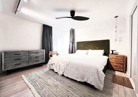 NEW Serene Modern Oasis - Accommodation Perth 1