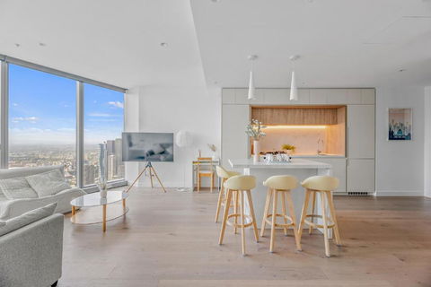 NEW Top Floor L70 CBD Luxury Apt - Accommodation Perth 0