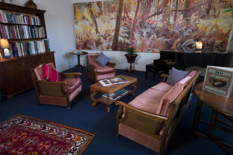 Northern Arts Hotel - Accommodation Perth 3