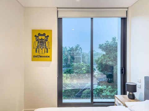 Next To Station Family & Friend Free Parking - Perth Resorts 2