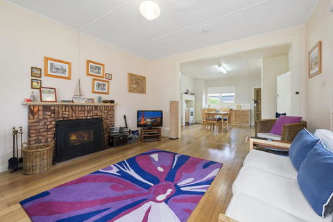 Oak And Pine - Accommodation Perth 3