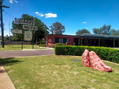 Oakey Motel - Accommodation Perth 3