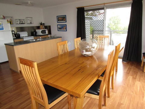 Ocean 17 - Accommodation Perth 2