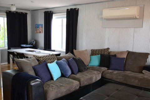 Ocean Breeze - Perth Resorts 2