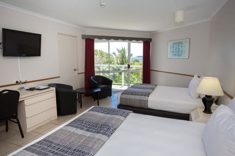 Ocean International Hotel - Accommodation Perth 2