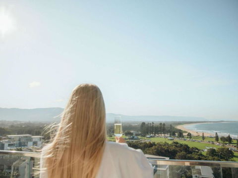 Novotel Wollongong Northbeach - Accommodation Perth 3