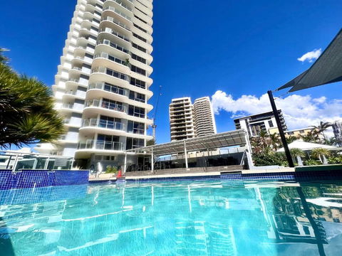 Ocean View 2BR Main Beach Getaway - Perth Resorts 0