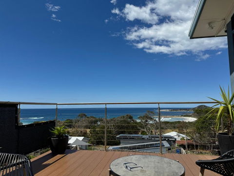 Ocean View Beach House - Perth Resorts 2