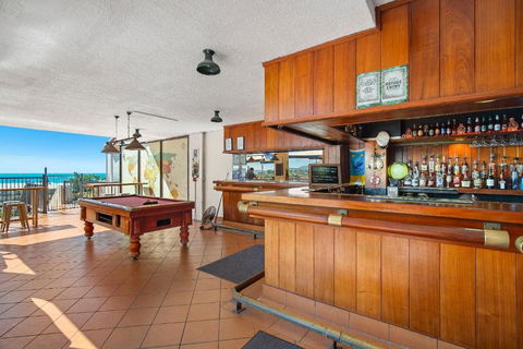 OCEAN VIEWS 10 - Perth Resorts 1