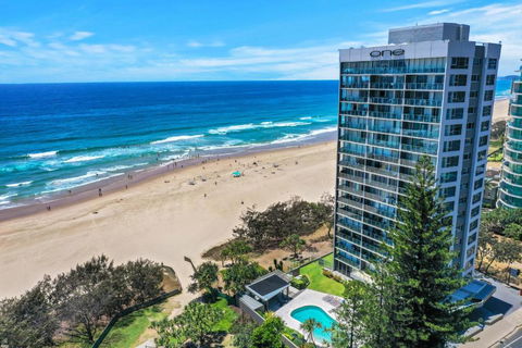 One The Esplanade Apartments On Surfers Paradise - Perth Resorts 0