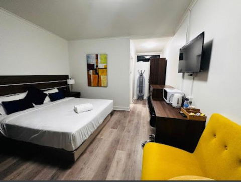 OUYEN MOTEL - Accommodation Perth 2