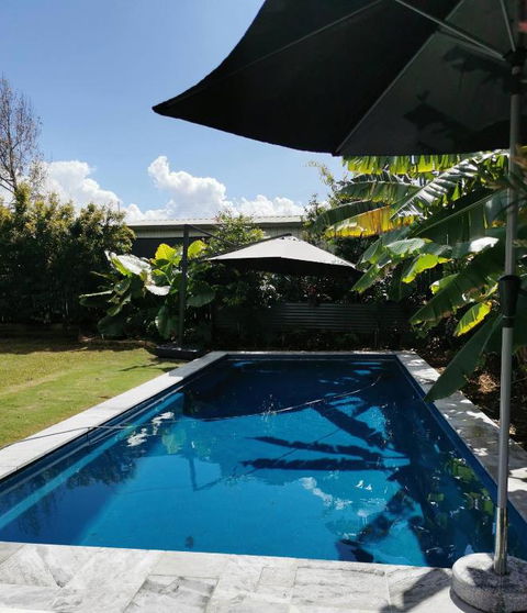 OXLEY Mineral Pool & Private Home SuburbanSTAY - Accommodation Perth 1