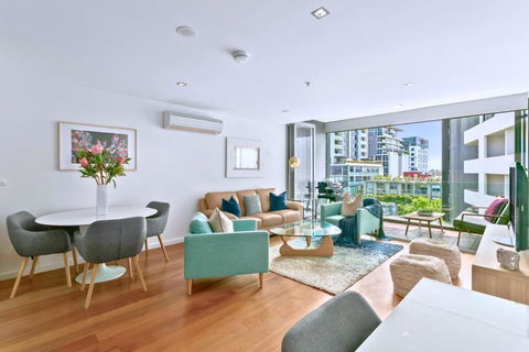 OXLST - St Leonards Sophistication Everything At Doorstep - Accommodation Perth 0