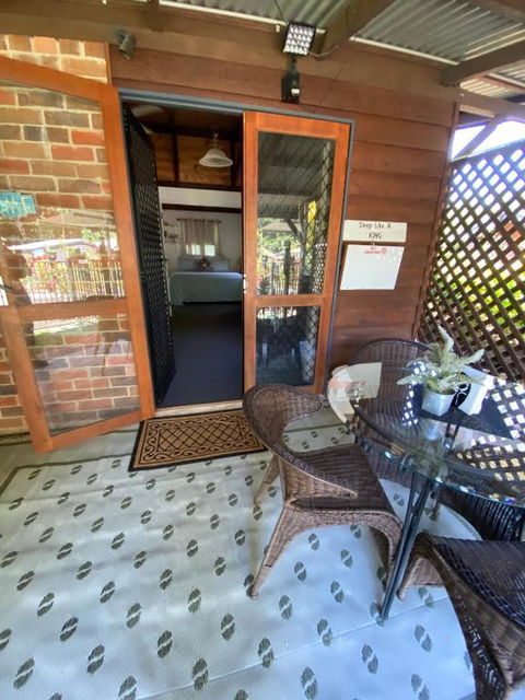 Pademelon Park BnB - Perth Resorts 3