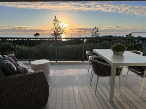 Panoramic Ocean View 2 Bed 2 Bath - Accommodation Perth 0
