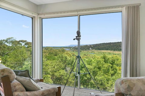 Panoramic Views - Accommodation Perth 2