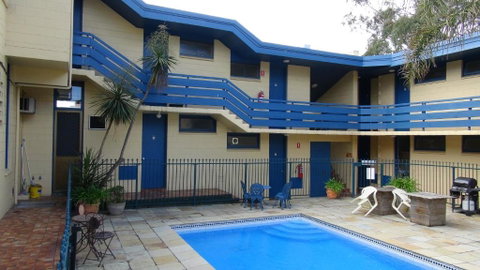 Pathfinder Motel - Accommodation Perth 0
