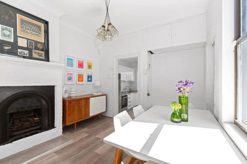 Peaceful 2 Bedroom With Private Backyard And BBQ - Perth Resorts 1