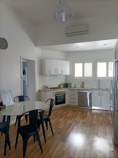Peel Cottage - Accommodation Perth 3