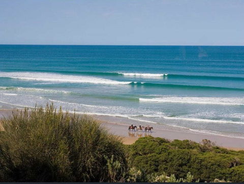 Pelican Views - Fairhaven - Accommodation Perth 3