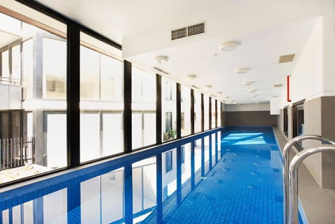 Portside Bliss Your Urban Escape In Melbourne - Perth Resorts 0