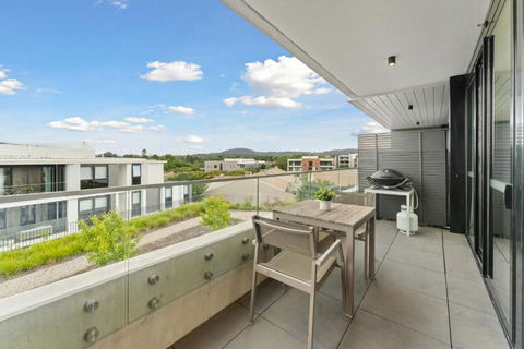 Perfect Location 1-Bed With Balcony, BBQ & Parking - Perth Resorts 3