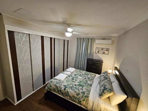 Phoenix House - Perth Resorts 2