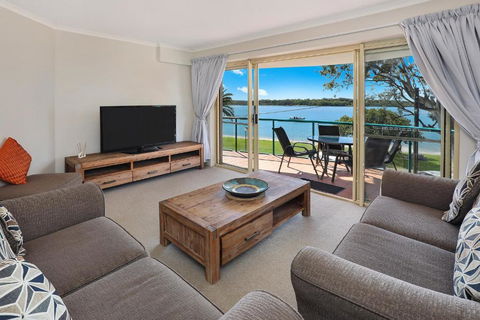 PICNIC7- PICTURE PERFECT PICNIC POINT - Accommodation Perth 0