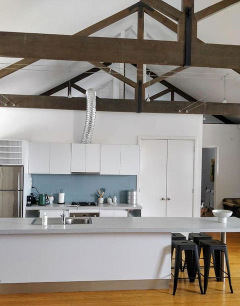 Pips On Mitchell - Beautiful Historic Apartment - Accommodation Perth 3