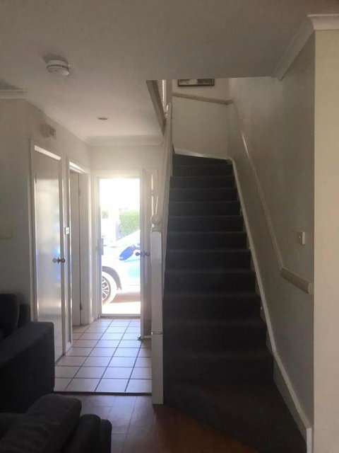 Poppies Lakeview Terrace - 2 Bedroom - Perth Resorts 2