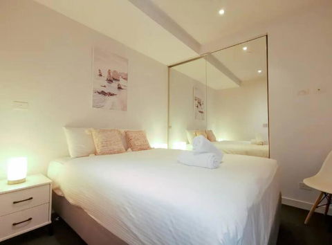 PR126-1 BR Comfy Stay Next To Station With FREE Parking - Accommodation Perth 0