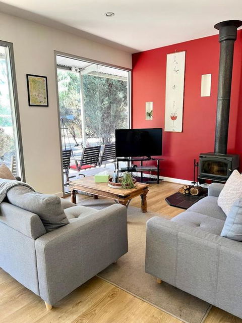 Powers Retreat Holiday House - Accommodation Perth 1