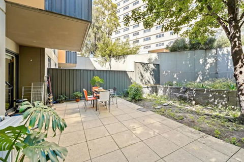 Prime Kensington 2BR Apt With A Massive Backyard - Perth Resorts 2