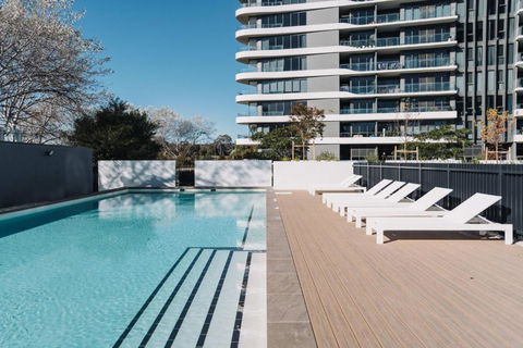 Pristine 2-Bed Apartment With Pool And BBQ - Accommodation Perth 0